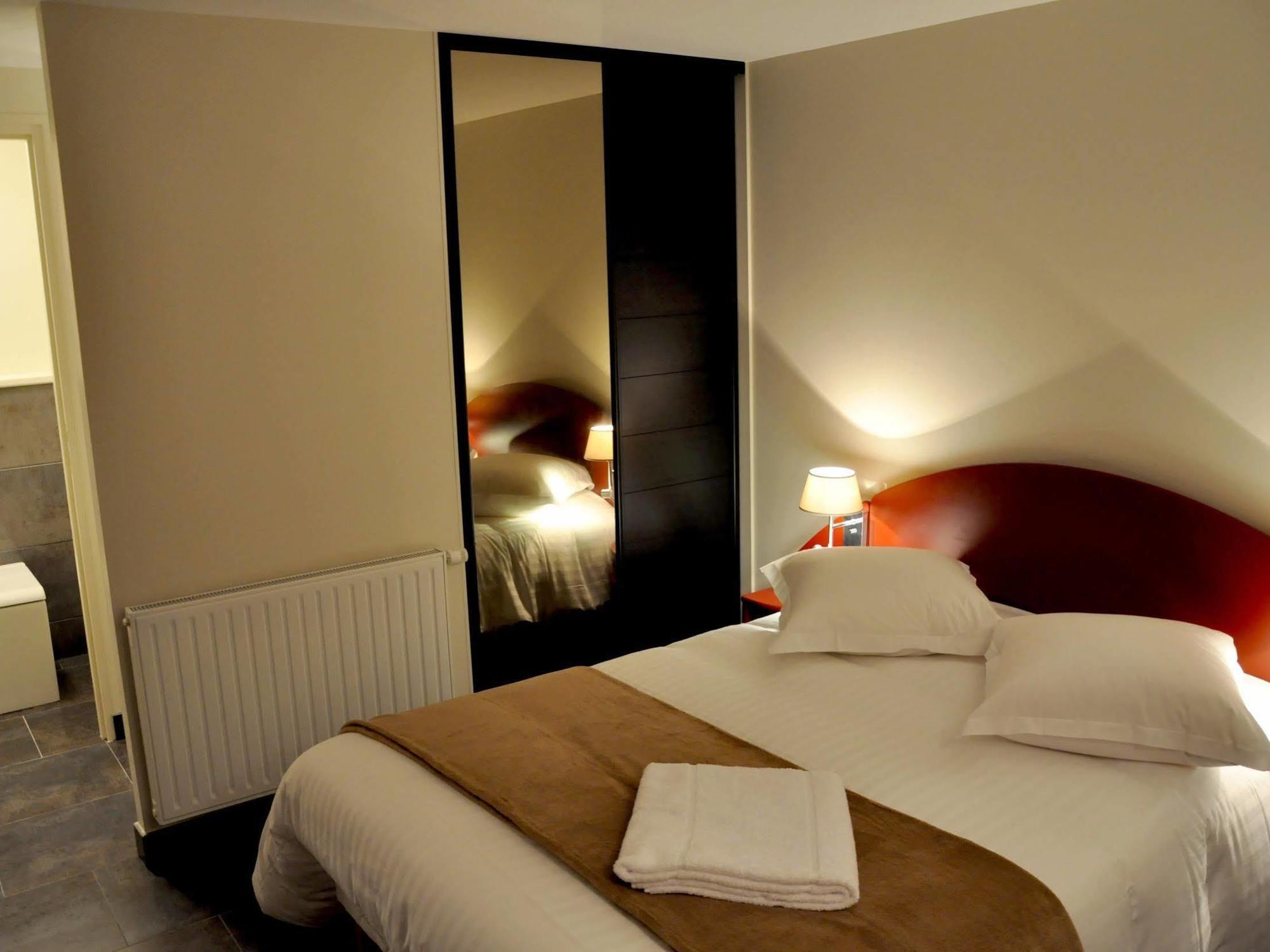 Hotel No Minoe Locminé Eksteriør billede